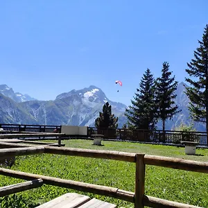 Aux 2 Alpes, Proche Piste Les Deux Alpes